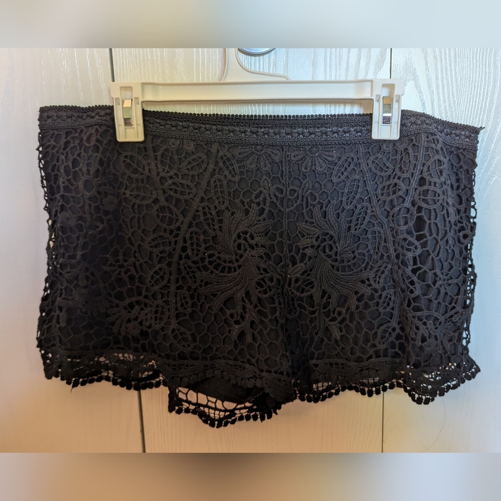 Mossimo XL Black Lace Short